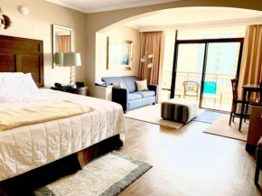*FABULOUS OCEAN VIEW STUDIO*King Bed*Great Pools, Hot Tubs*M41